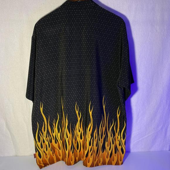Pineapple connection flames short sleeve shirt - Picture 4 of 9